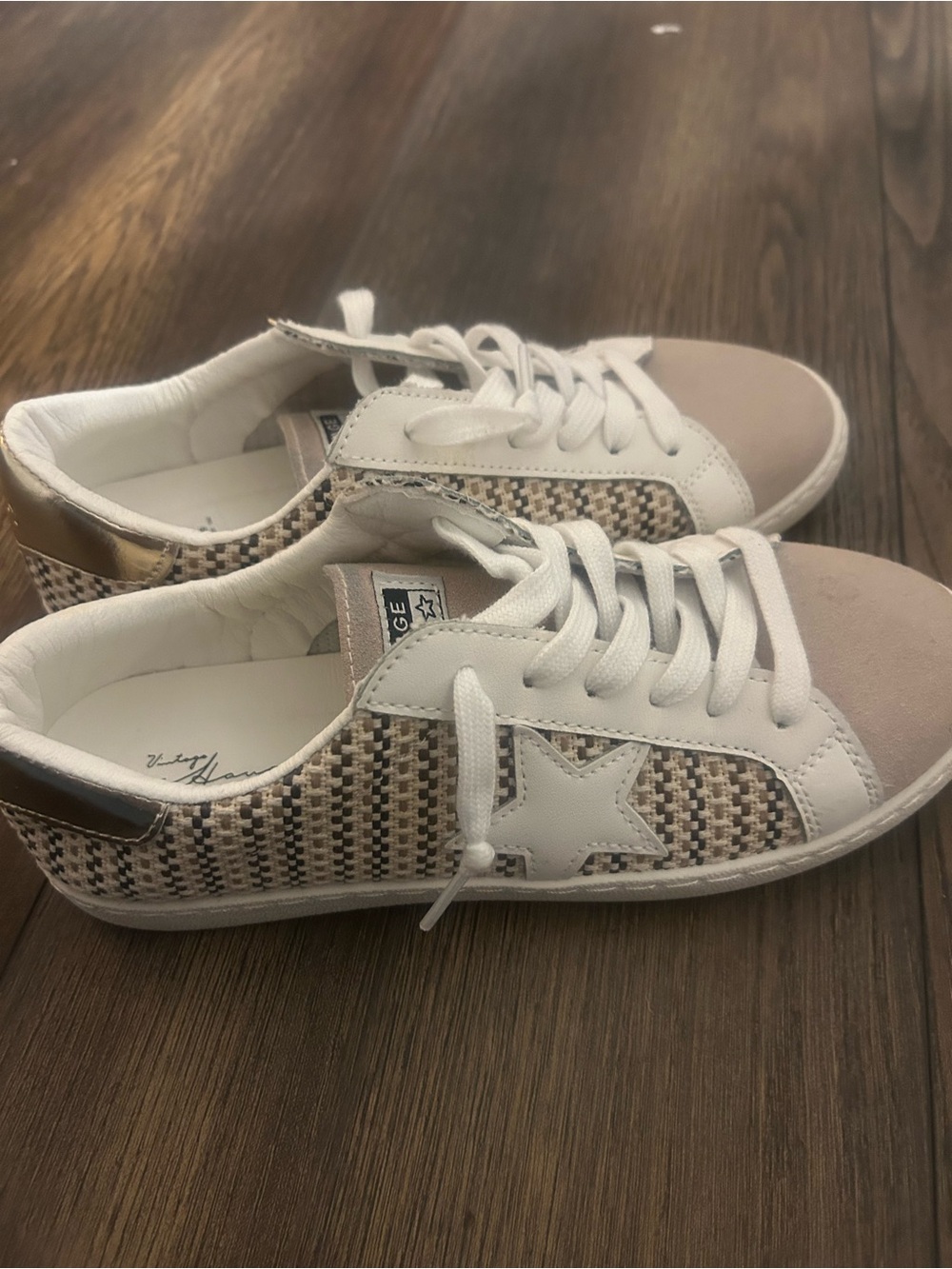 Vintage Havana Women's Beige, White and Black Woven Sneakers - Picture 6 of 14
